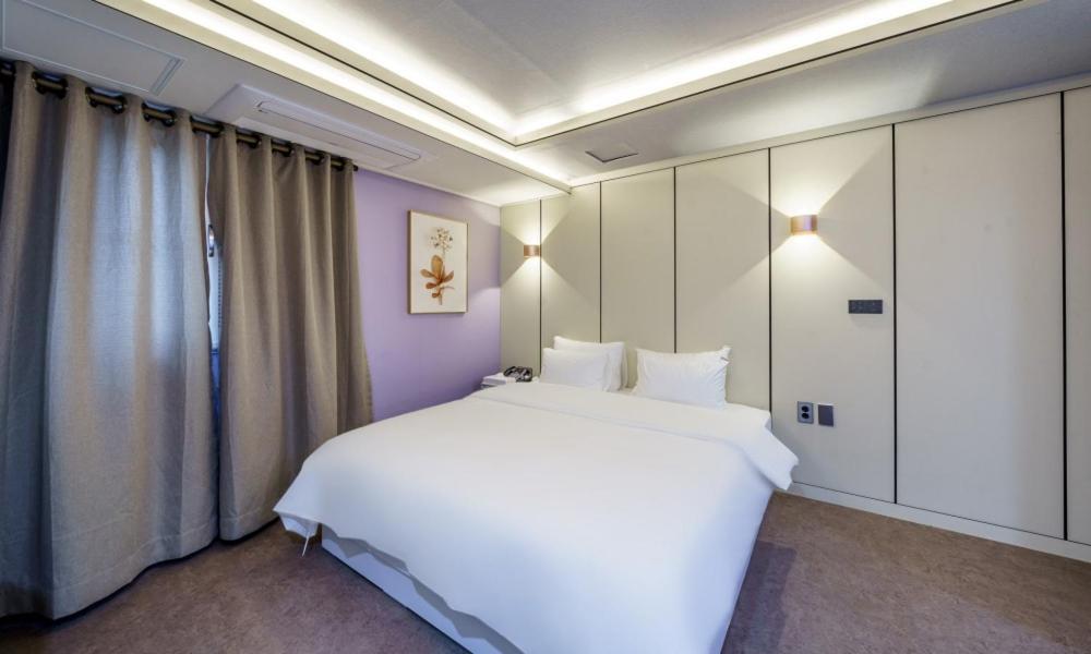 G7 Hotel Dongducheon Buitenkant foto