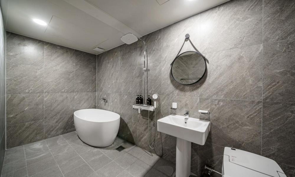 G7 Hotel Dongducheon Buitenkant foto